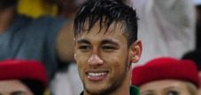 Neymar zostanie w PSG