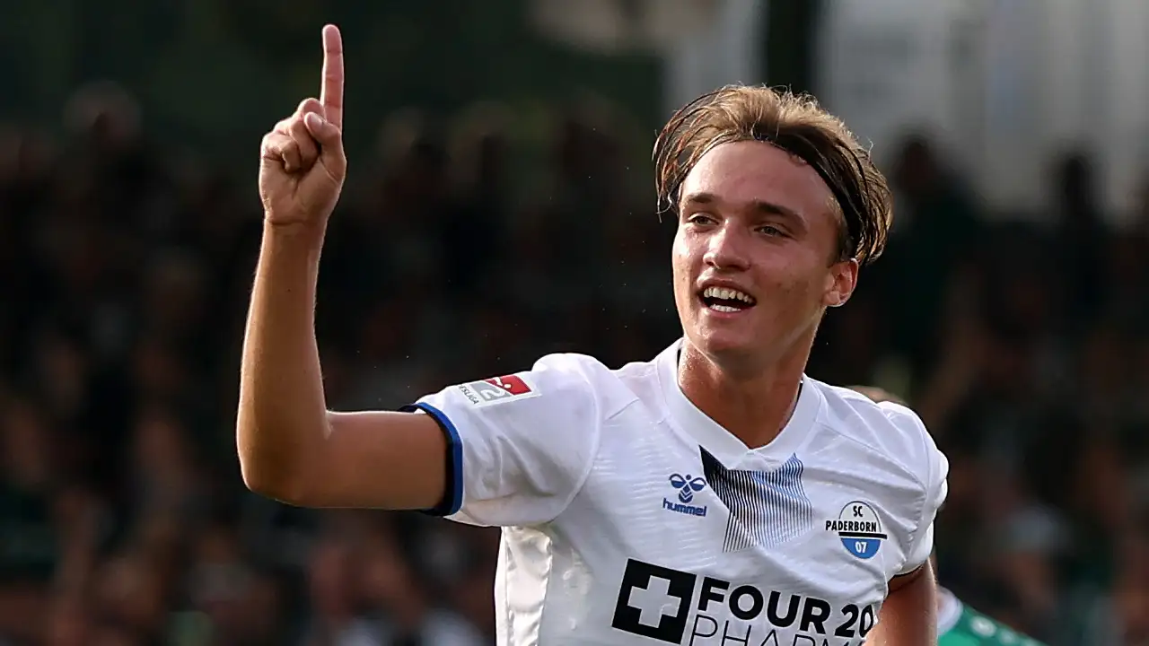 Syn trenera Premier League w grze o mistrzostwo Bundesligi