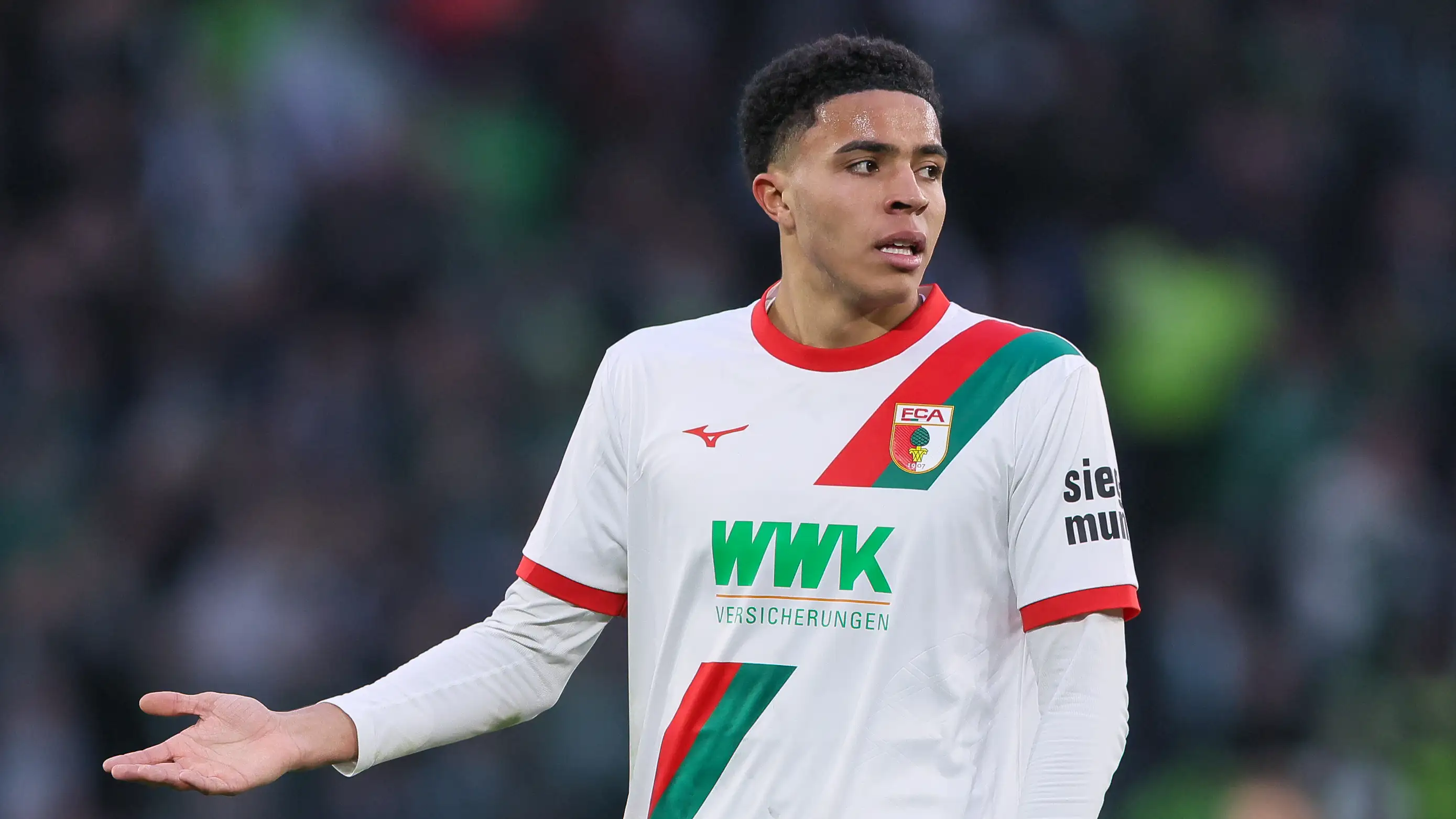 Młody talent USMNT olśniewa w Bundeslidze: Noahkai Banks tworzy historię