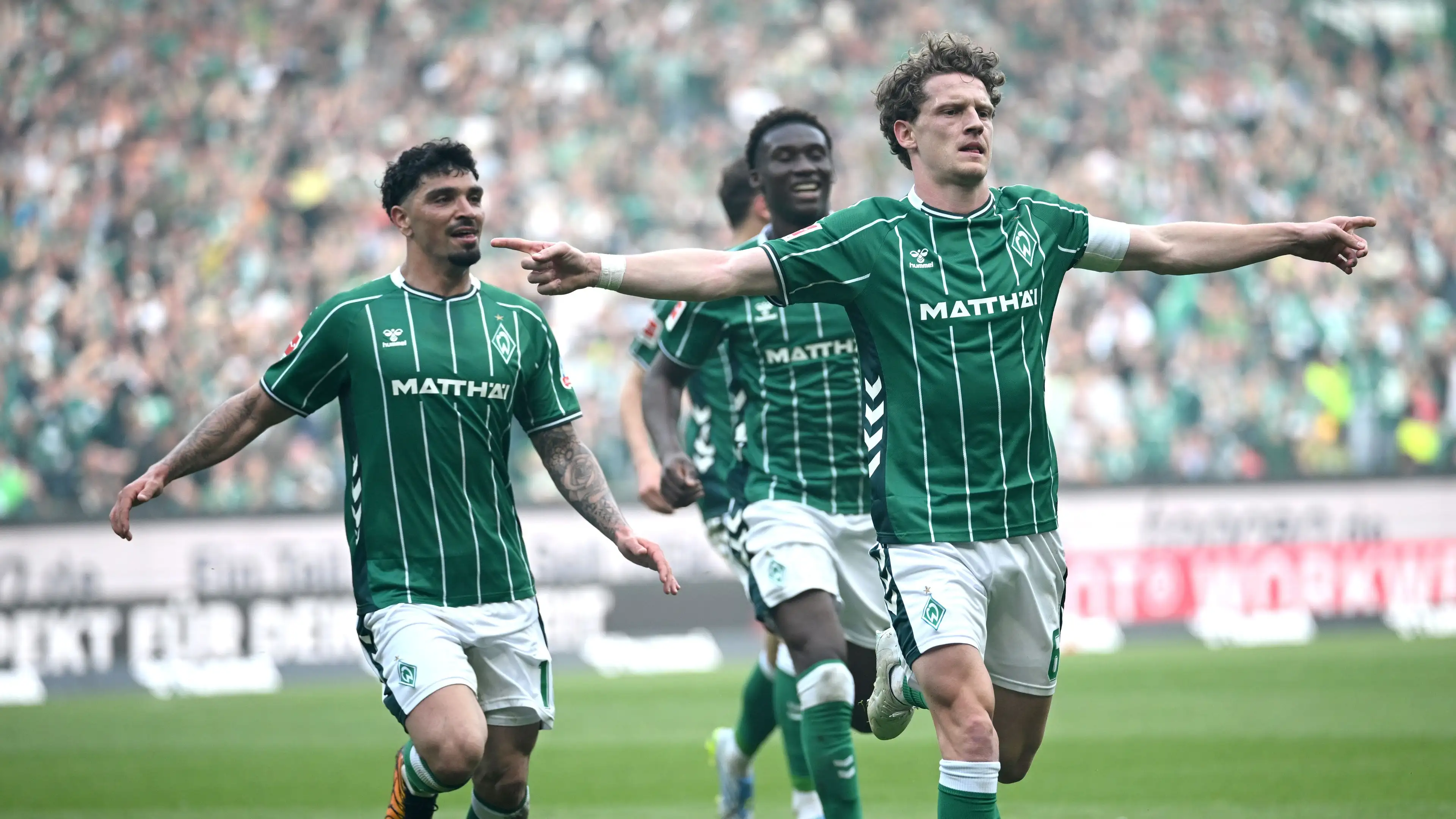 Czerwona kartka, derby północy dla Werderu Brema!