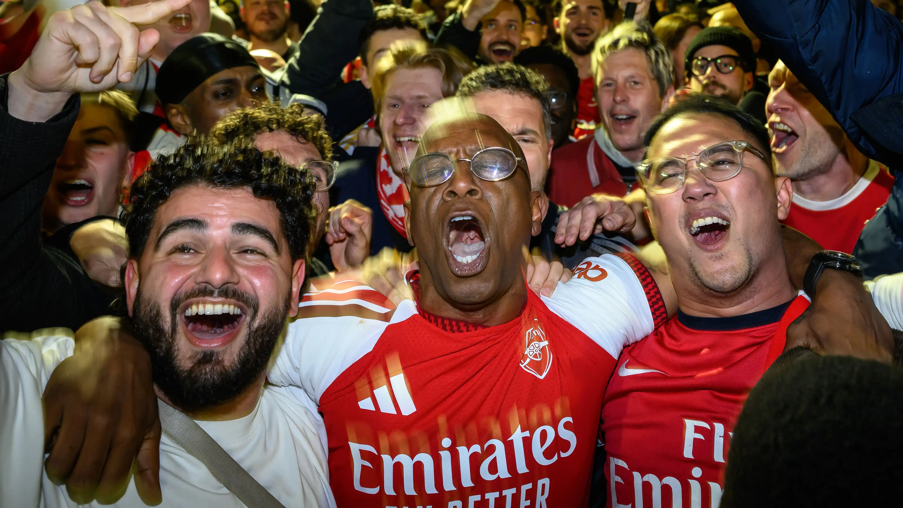 Arsenal Mistrzem! Ian Wright i Legenda Świętują Triumf