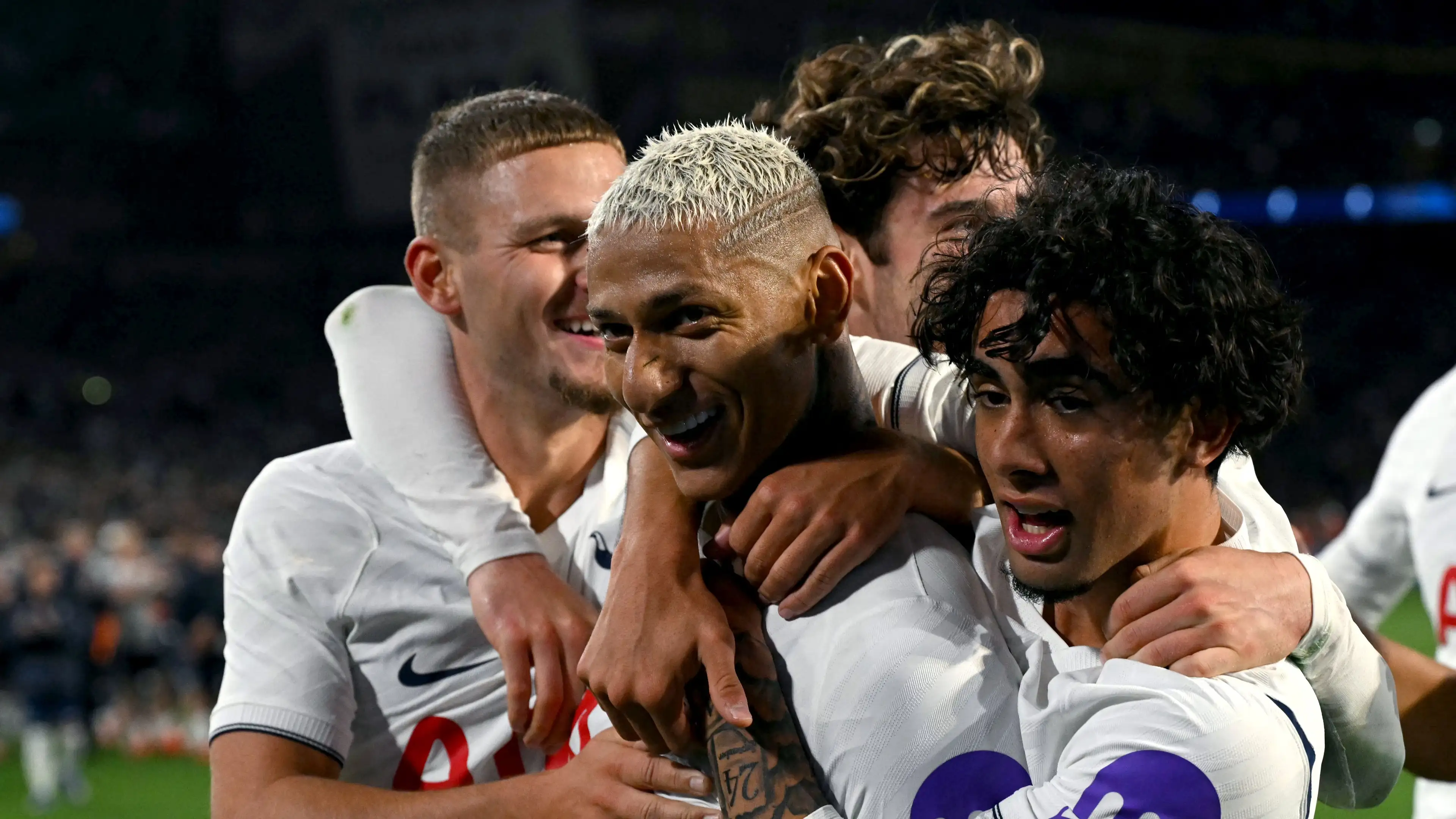 Tottenham pokonuje Chelsea w Sydney: Richarlison decyduje w doliczonym czasie gry