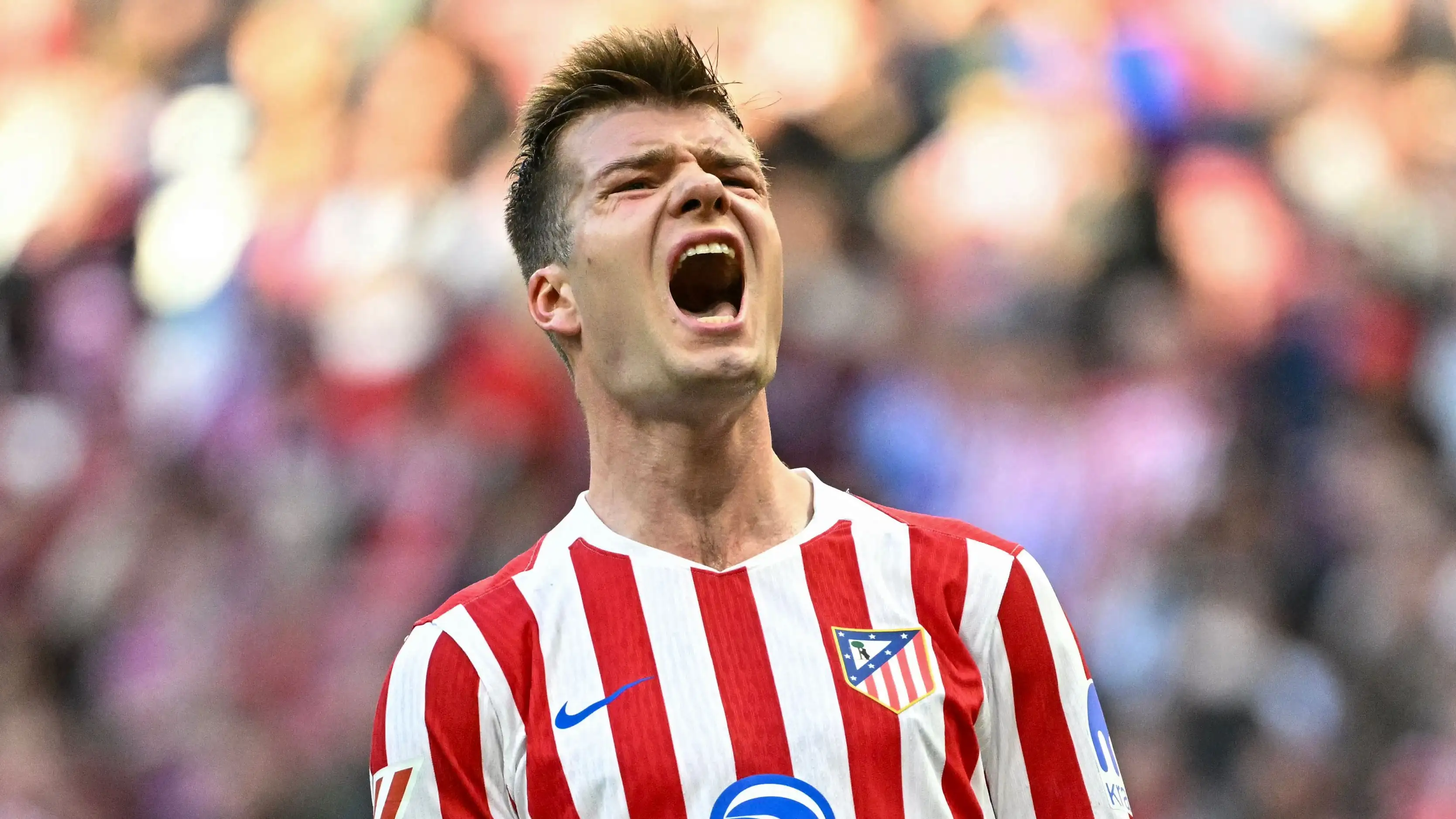 Sorloth blisko Fenerbahce, Atletico celuje w Vlahovica