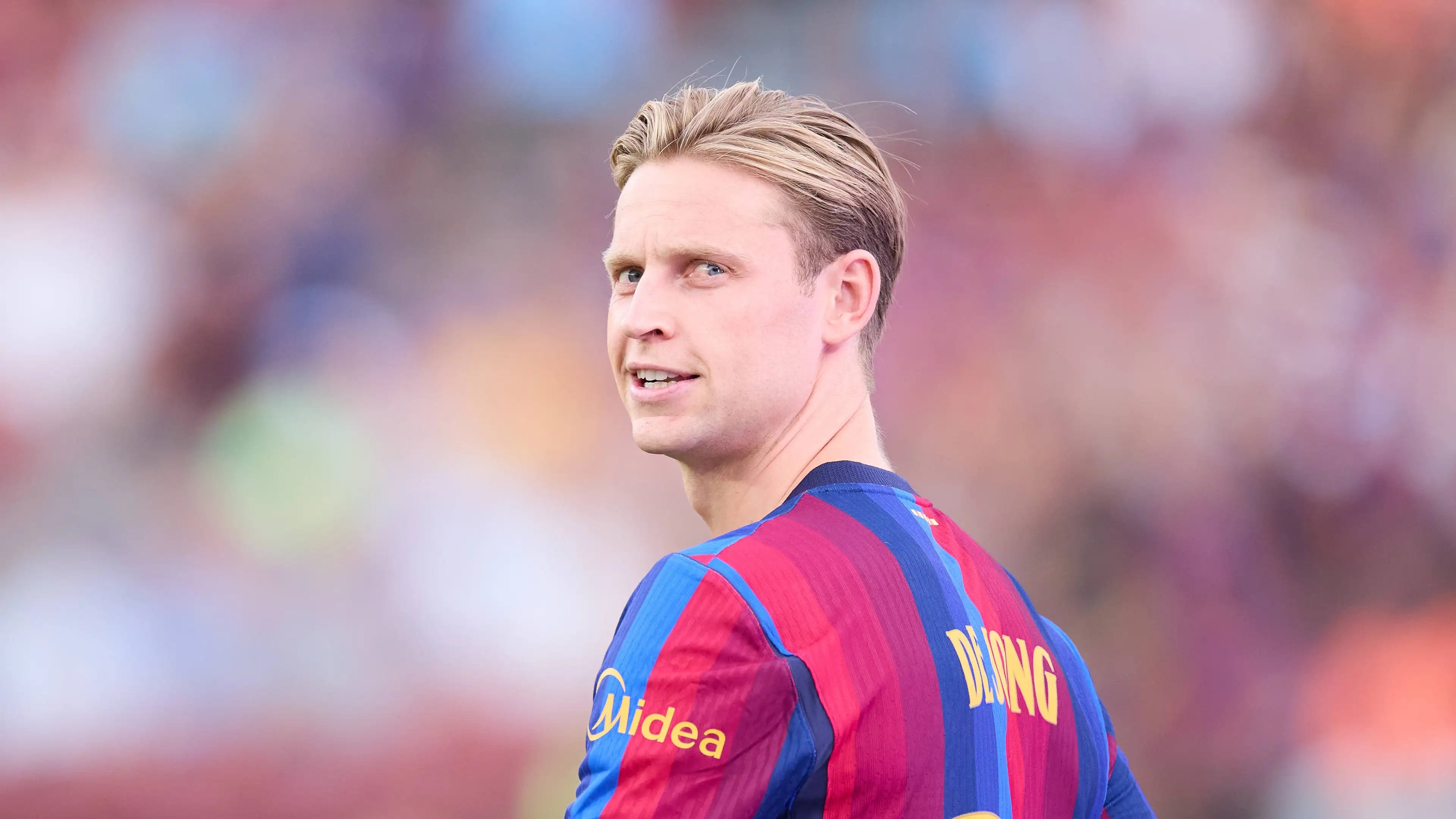 De Jong zaskoczony gwizdami na Camp Nou