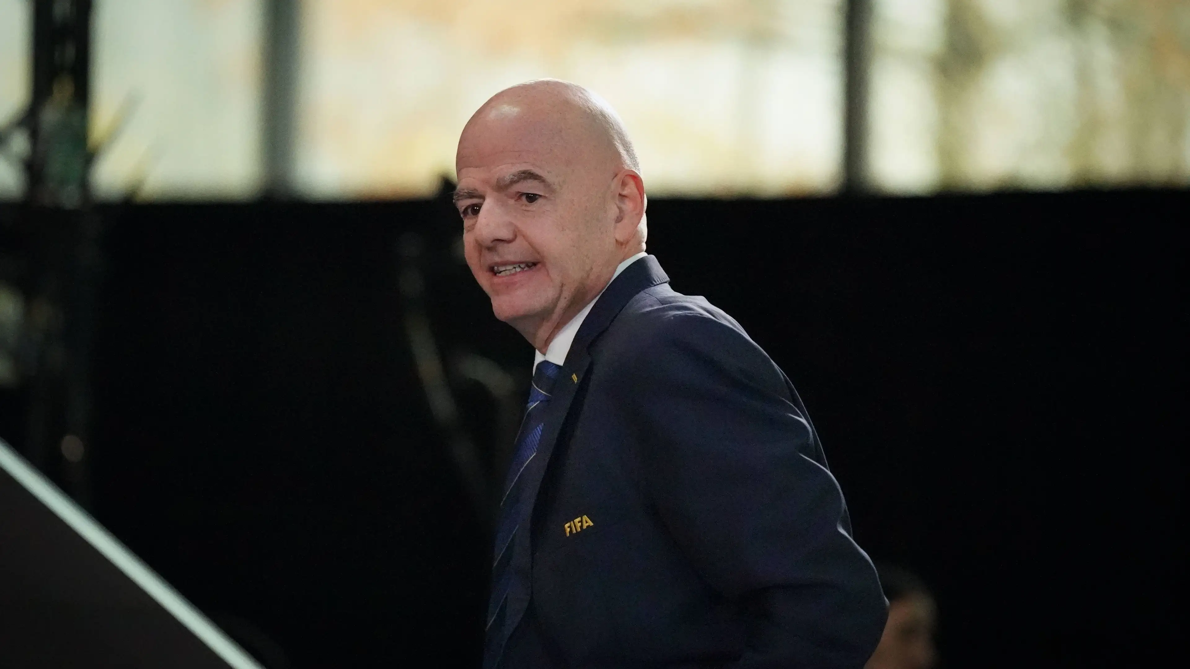 Infantino na cenzurowanym: prośba o "nieobecność" na turnieju