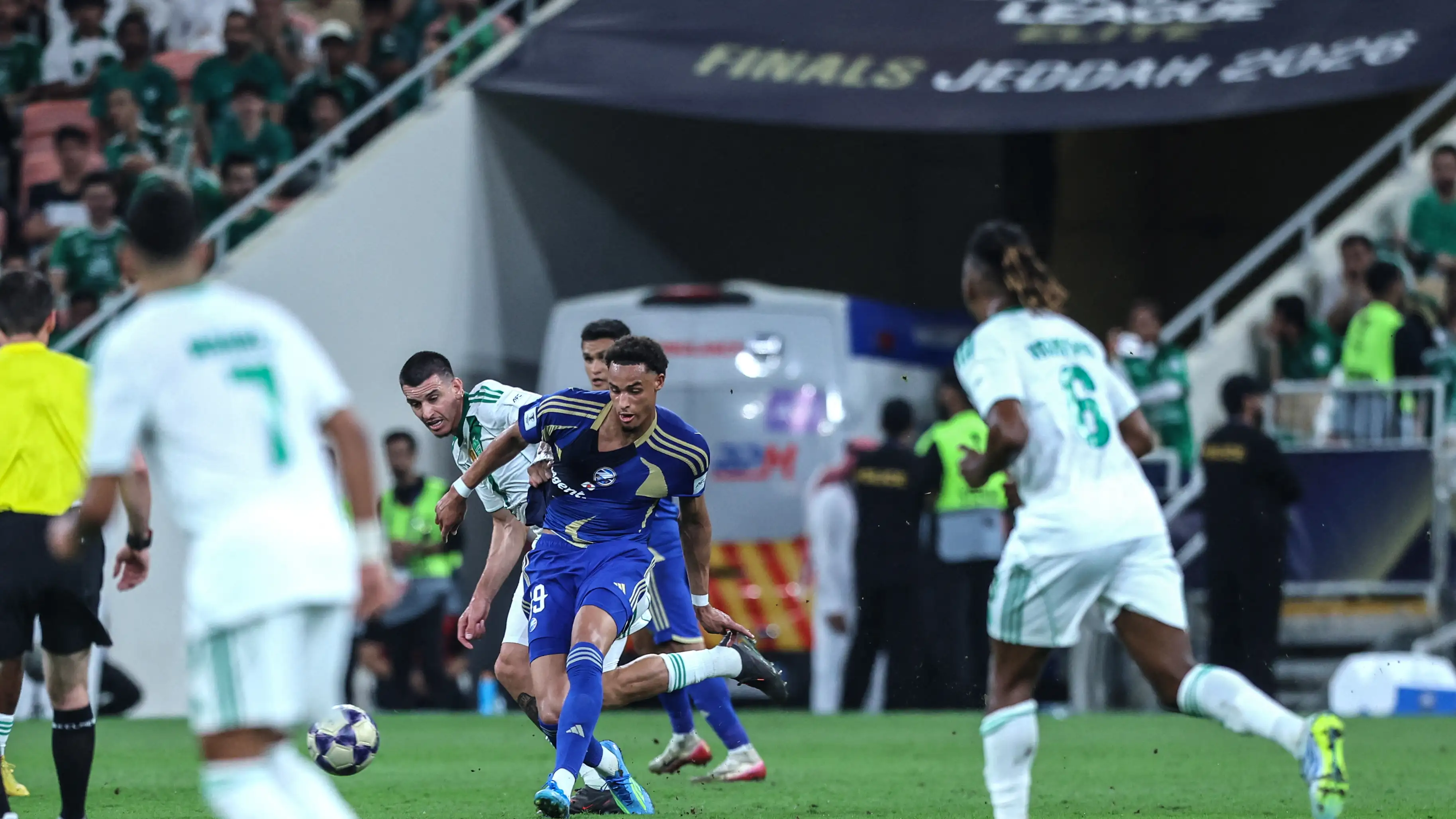 Al-Ahli Saudi: Droga do finału z PSG po wygranej z Auckland