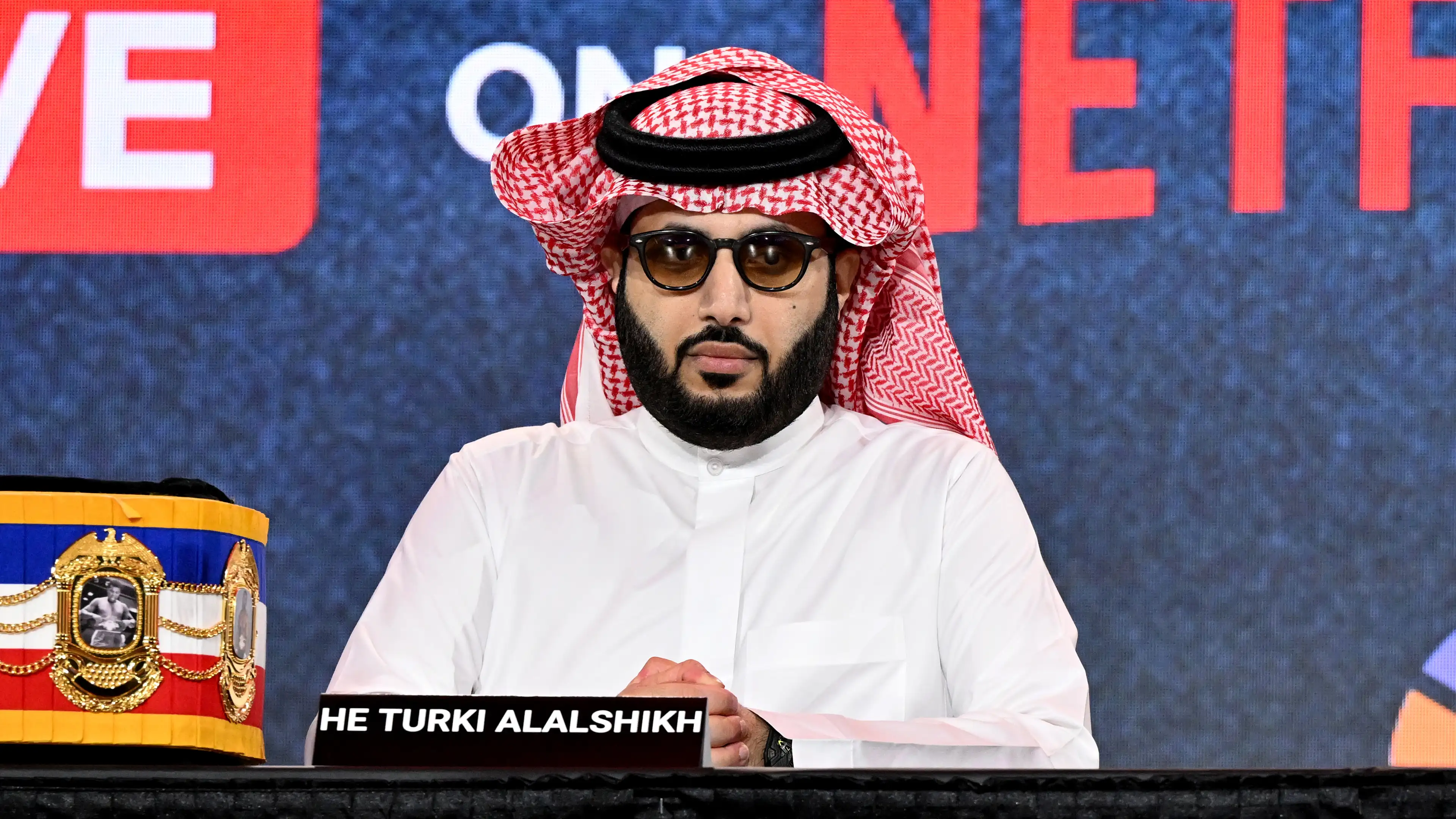 Turki Al-Sheikh w grze o Leicester City? Sensacyjne plotki z Premier League!
