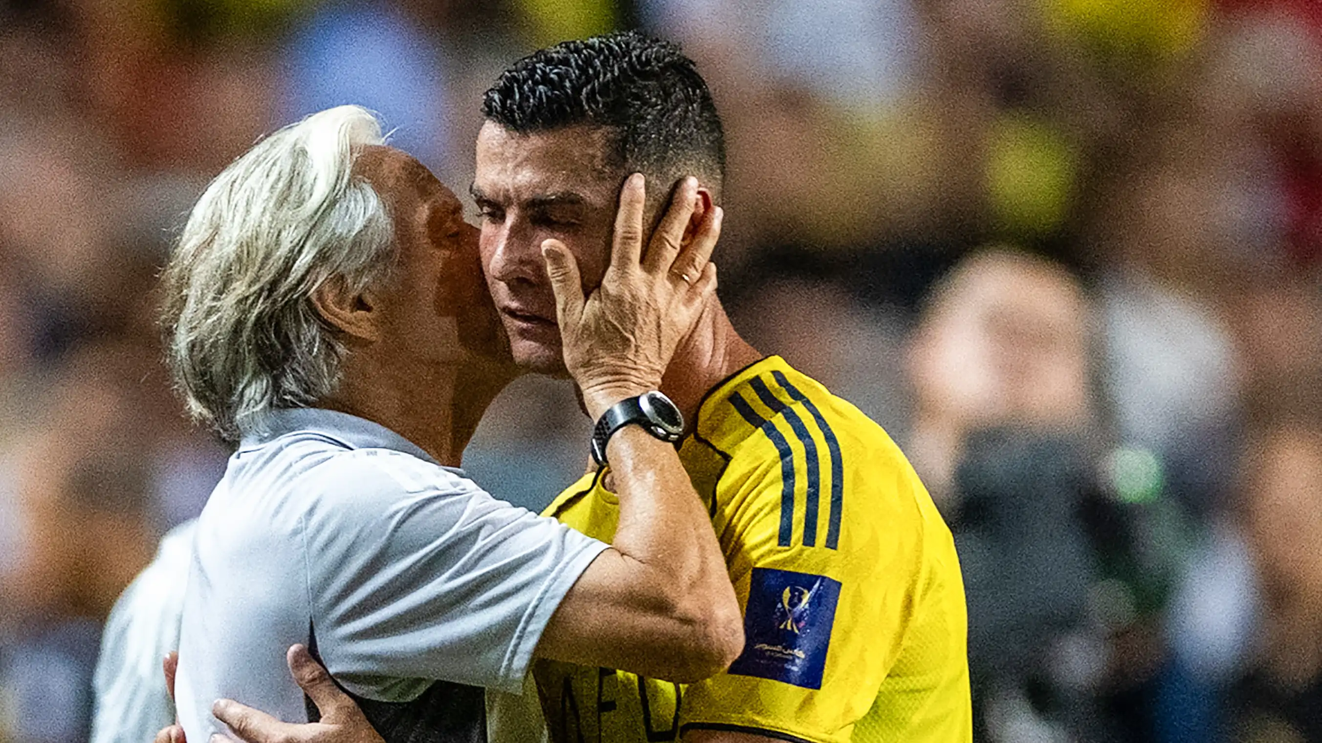 Kryzys w kadrze Portugalii: Co naprawdę stało się z Ronaldo i Santosem?