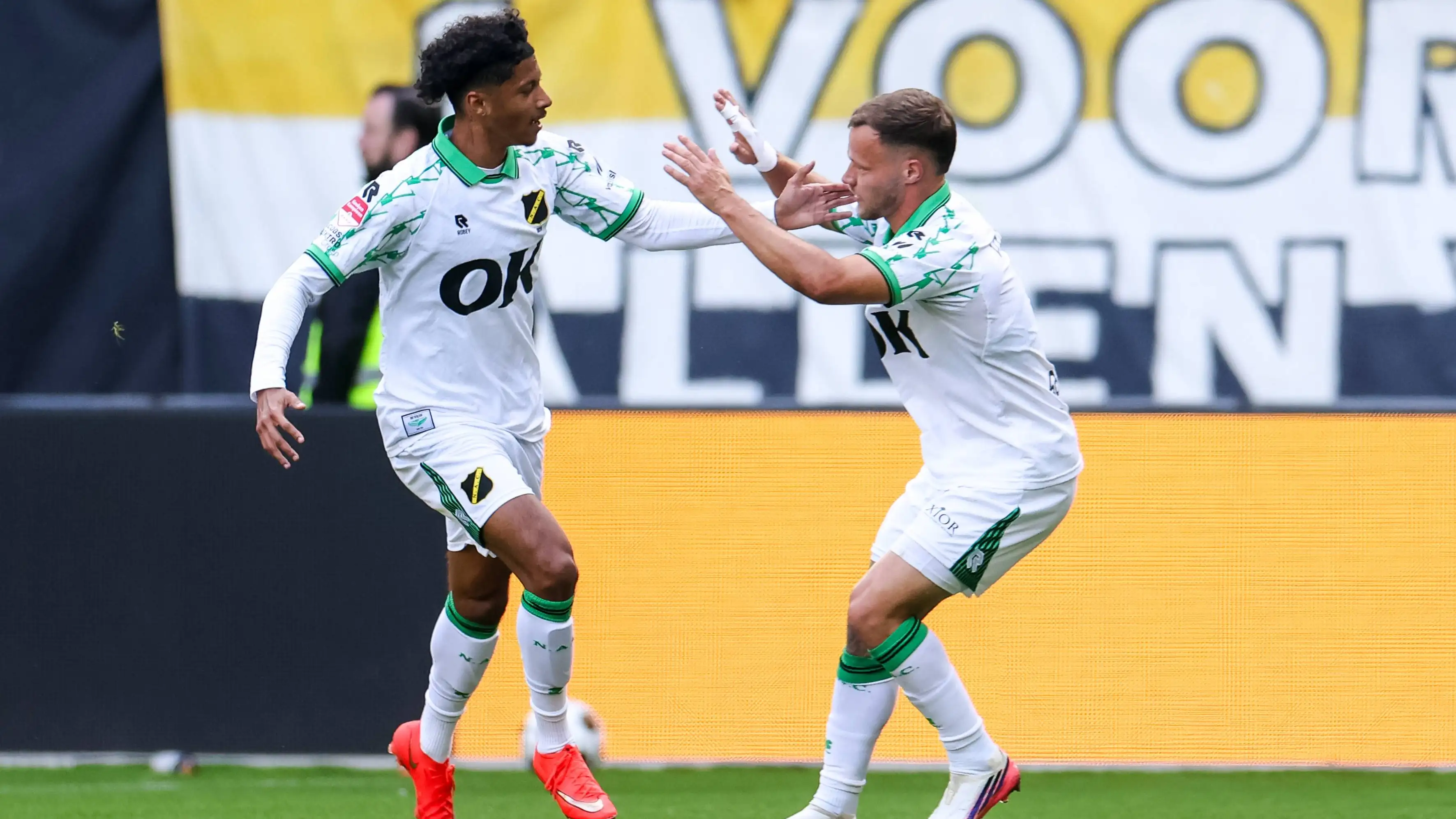 NAC Breda: Fajerwerki w toalecie to skandal! Klub zapowiada surowe kary