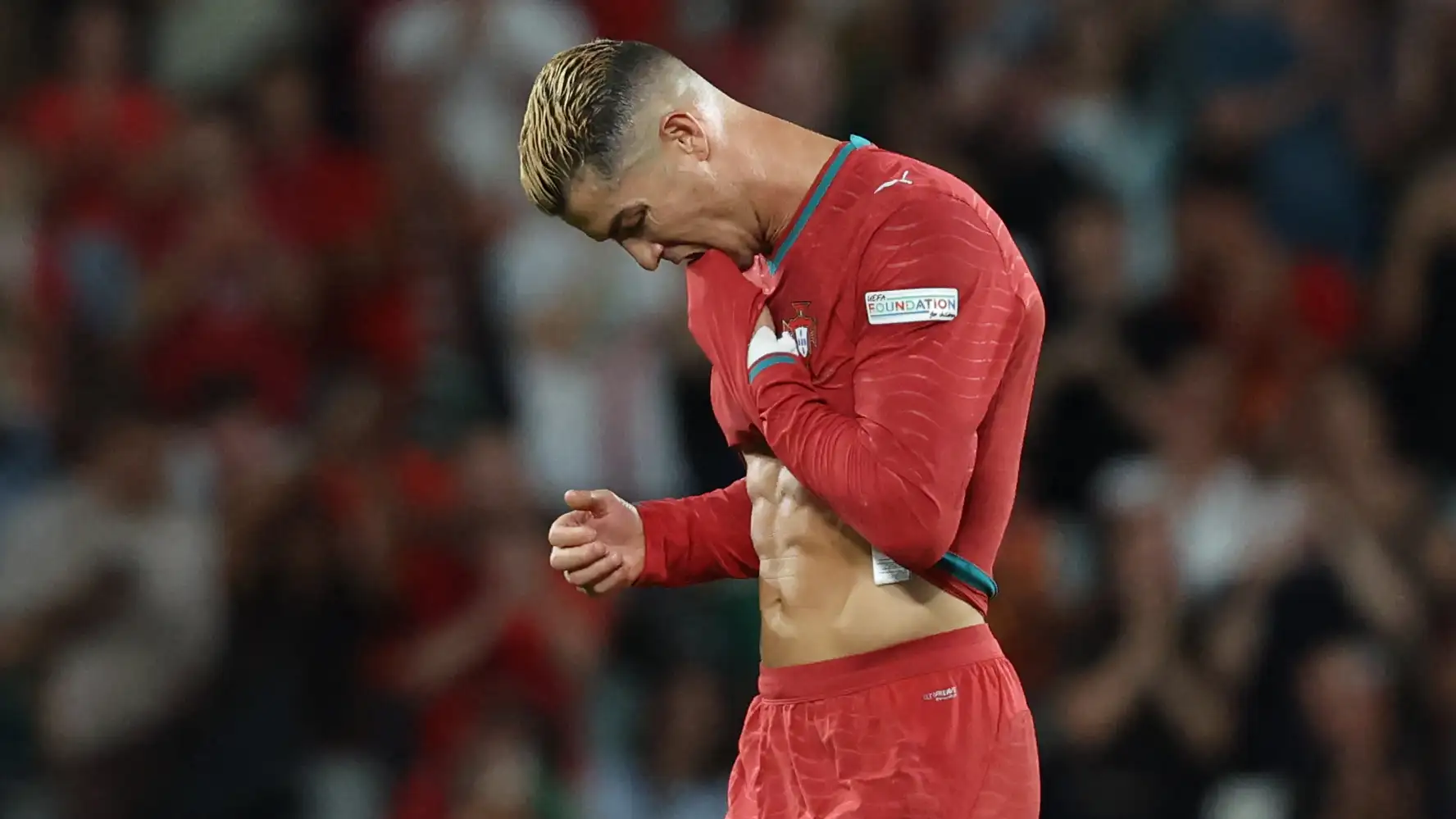 Wojna Ronaldo z Jesus: Prawda, która wstrząsnęła Portugalią