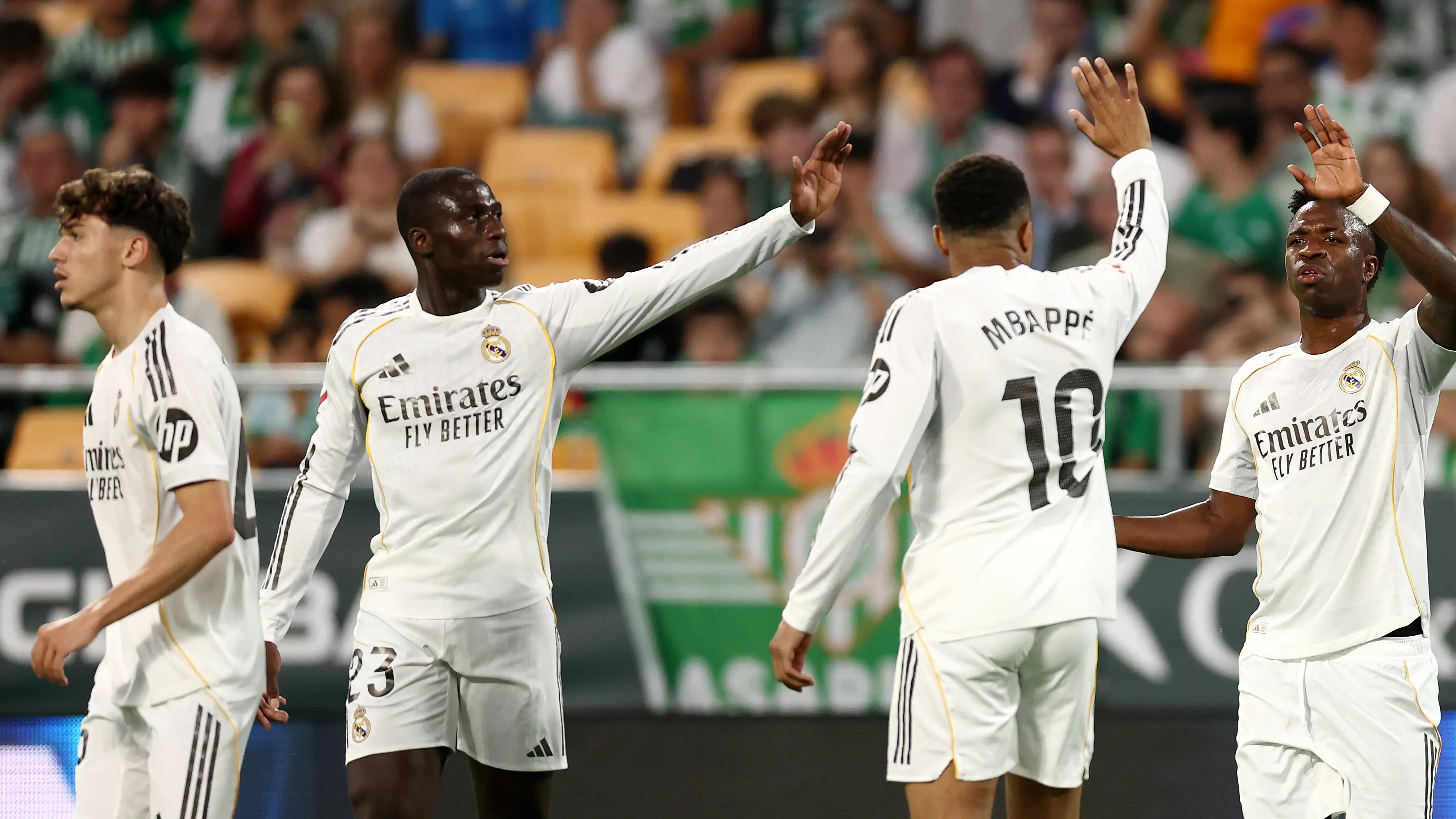 Mendy wraca do gry: Niespodziewany powrót po koszmarze kontuzji