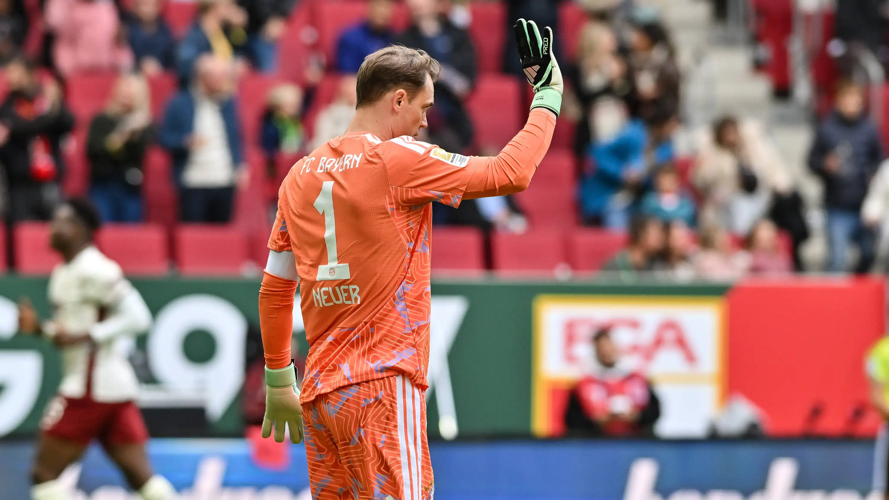 Augsburg zdemolował Bayern: 8 sekund i gol, który zmienił wszystko